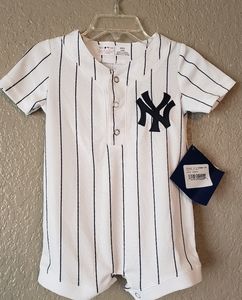 New York Yankees 6/9 Months Onesie